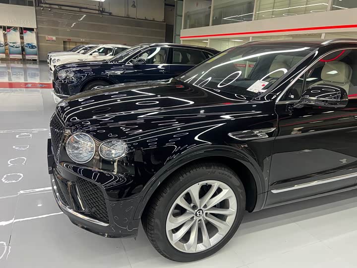 Фото 5 - Bentley Bentayga
