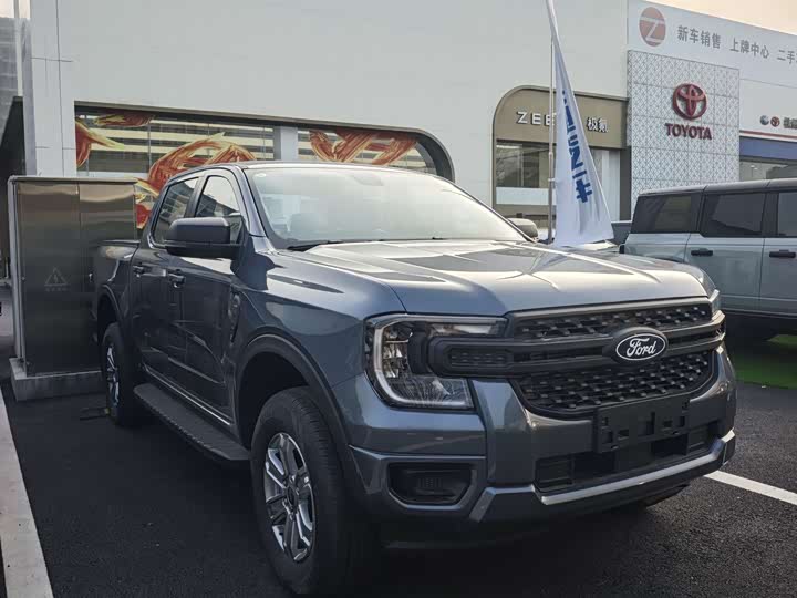 Фото 2 - Ford Ranger