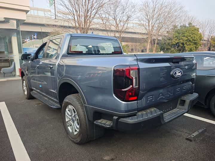 Фото 4 - Ford Ranger