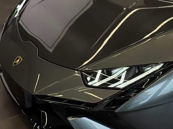 Фото 4 - Lamborghini Huracán