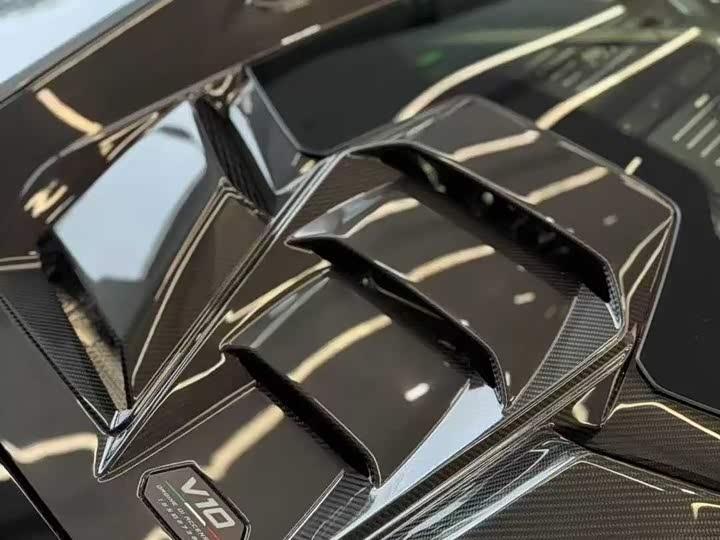 Фото 6 - Lamborghini Huracán