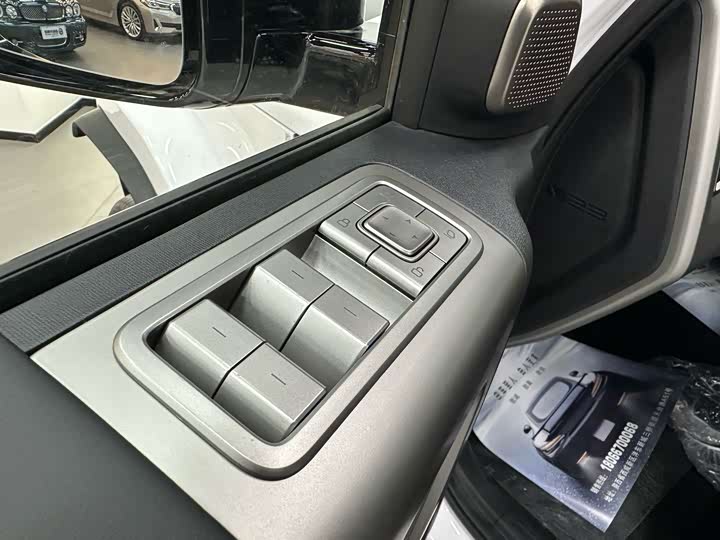 Фото 5 - Chery iCar V23