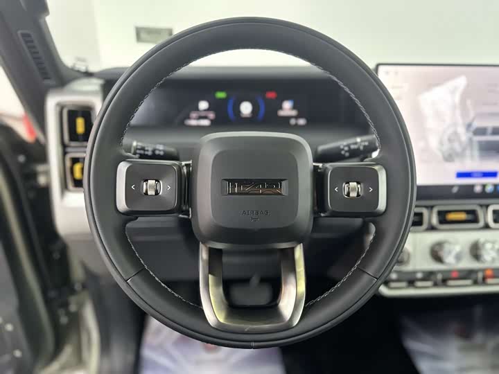 Фото 8 - Chery iCar V23