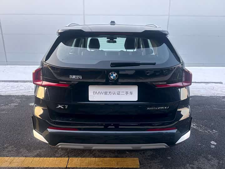 Фото 5 - BMW X1
