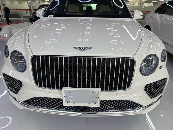 Фото 2 - Bentley Bentayga