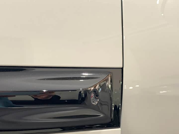 Фото 6 - Xiaomi SU7