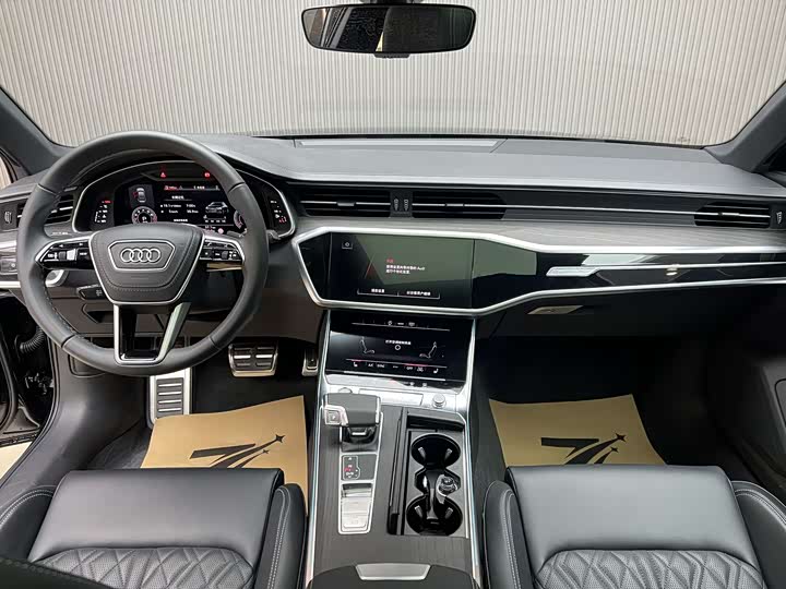 Фото 6 - Audi A6L