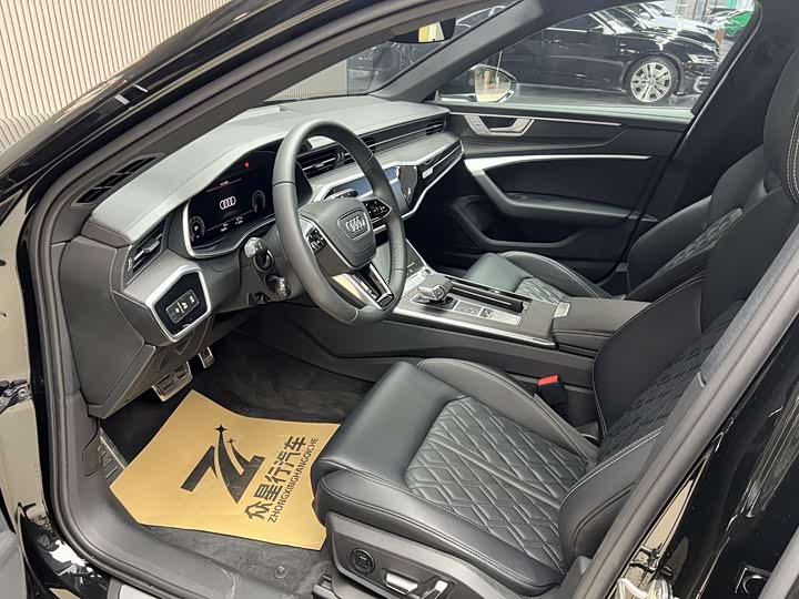 Фото 8 - Audi A6L