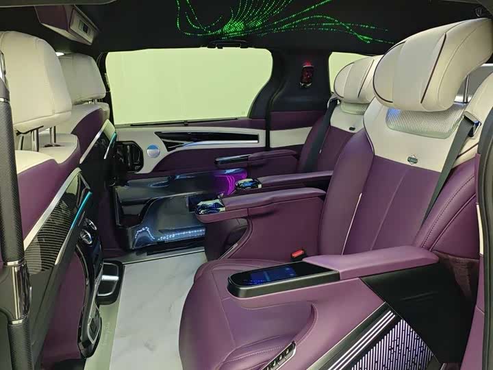 Фото 7 - Toyota Granvia