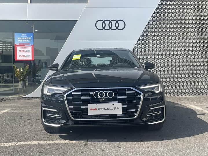 Фото 2 - Audi A6L