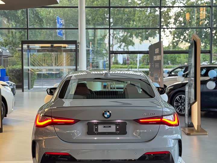 Фото 4 - BMW 4 Series