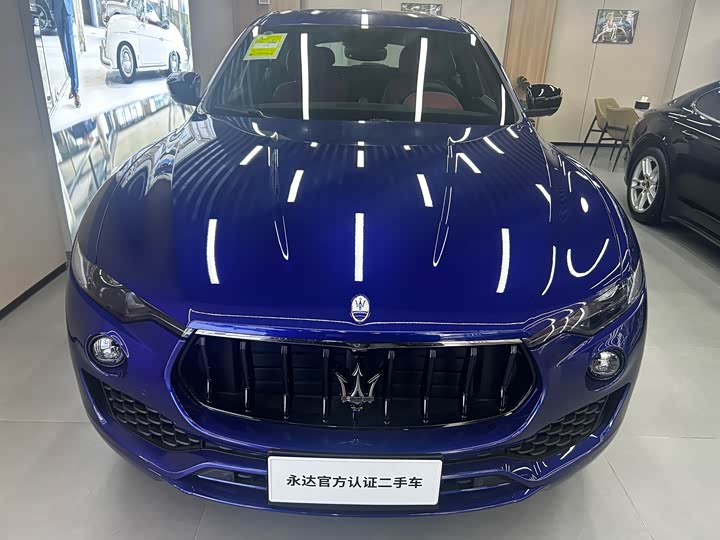 Фото 5 - Maserati Levante