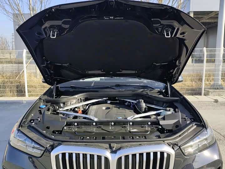 Фото 8 - BMW X5
