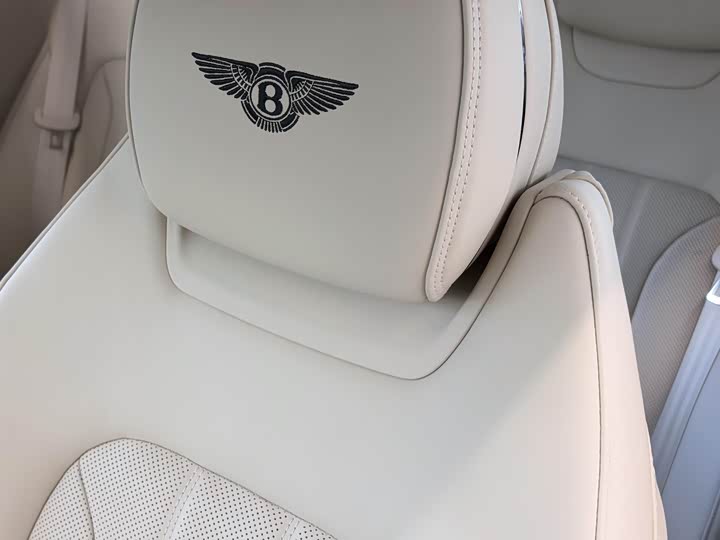 Фото 8 - Bentley Continental GT Hybrid