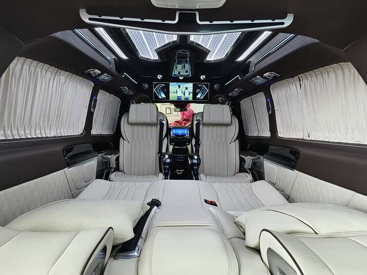 Фото 5 - Mercedes-Benz Vito