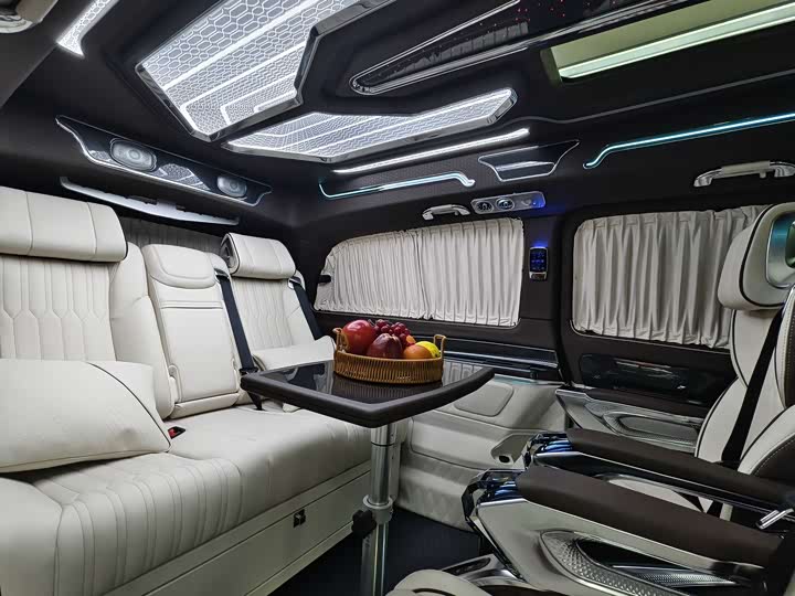 Фото 6 - Mercedes-Benz Vito