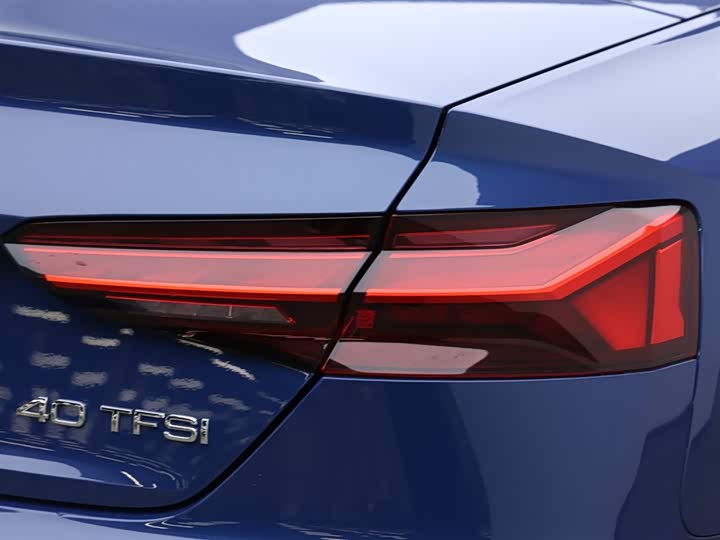 Фото 7 - Audi A5
