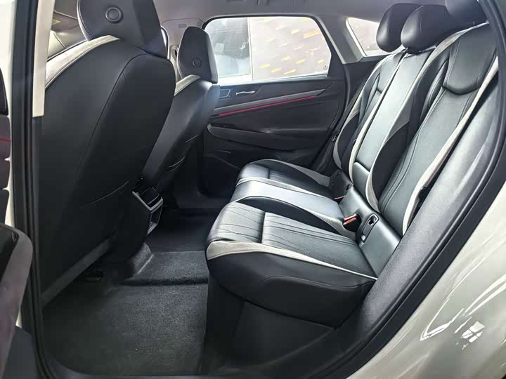 Photo 5 - Volkswagen ID.7 Vizzion