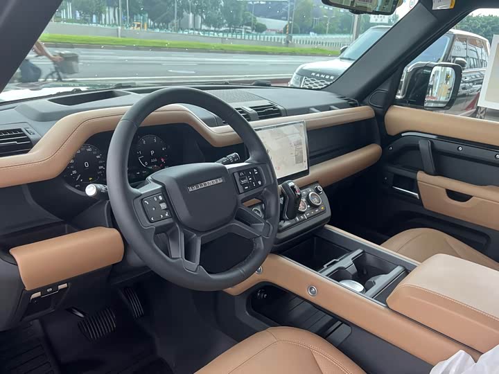 Фото 6 - Land Rover Defender