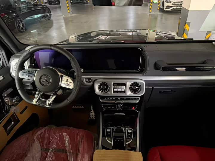 Photo 5 - Mercedes-Benz G-Class AMG