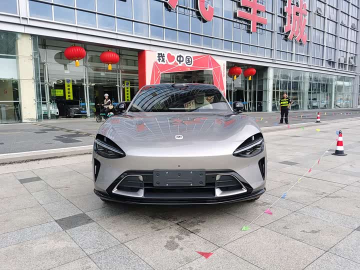 Фото 2 - Xiaomi YU7