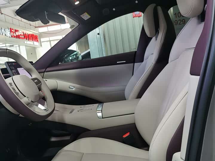 Фото 9 - Xiaomi YU7