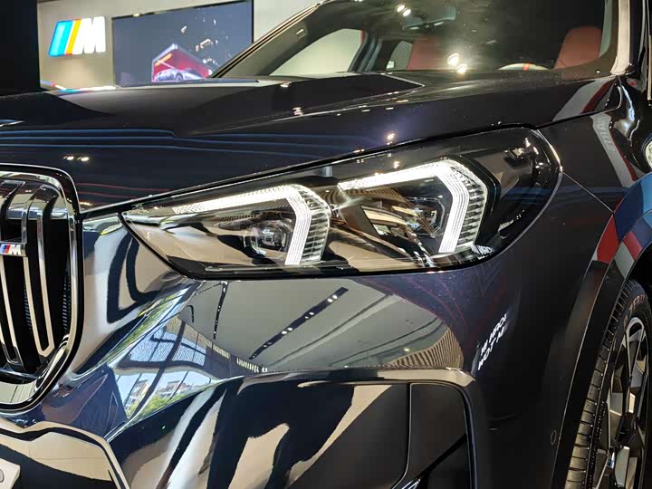 Фото 15 - BMW X1