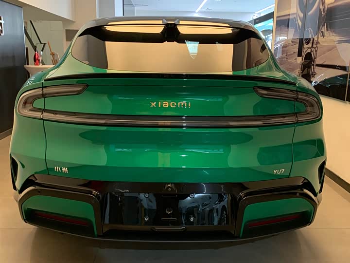 Photo 4 - Xiaomi YU7