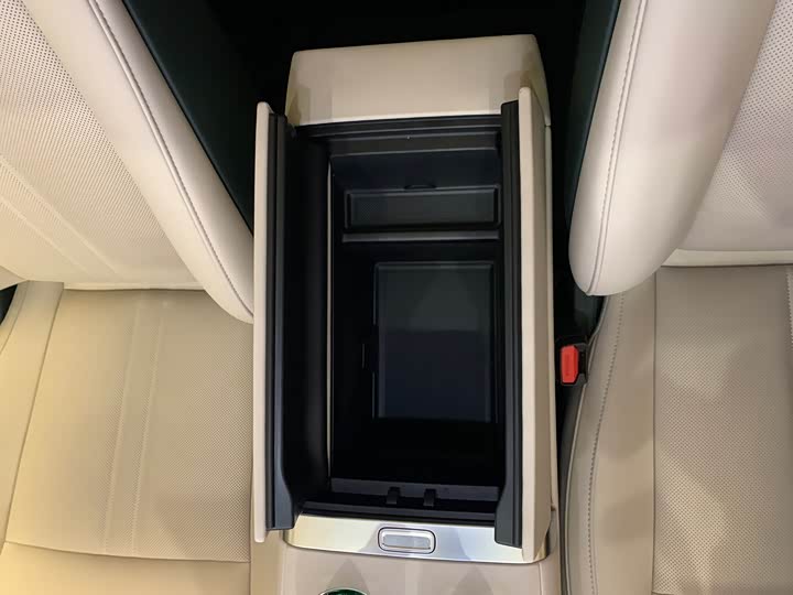 Photo 9 - Xiaomi YU7