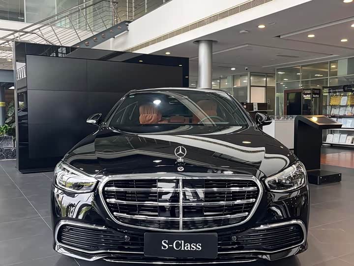 Фото 2 - Mercedes-Benz S-Class