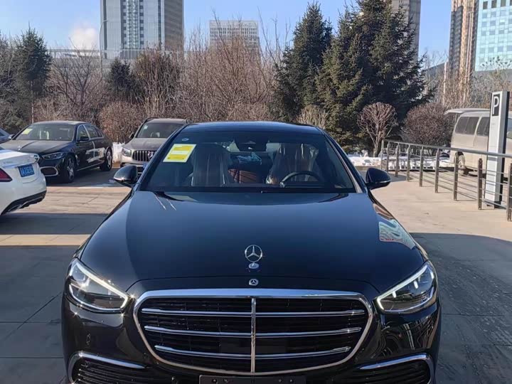 Фото 9 - Mercedes-Benz S-Class