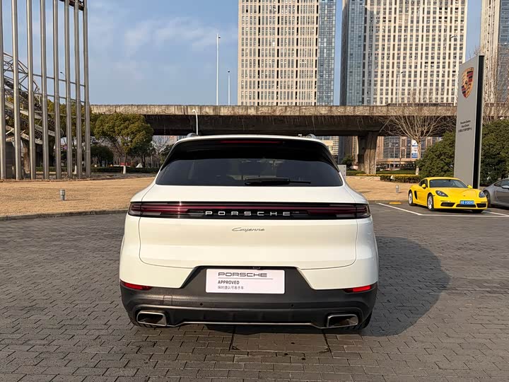 Фото 5 - Porsche Cayenne