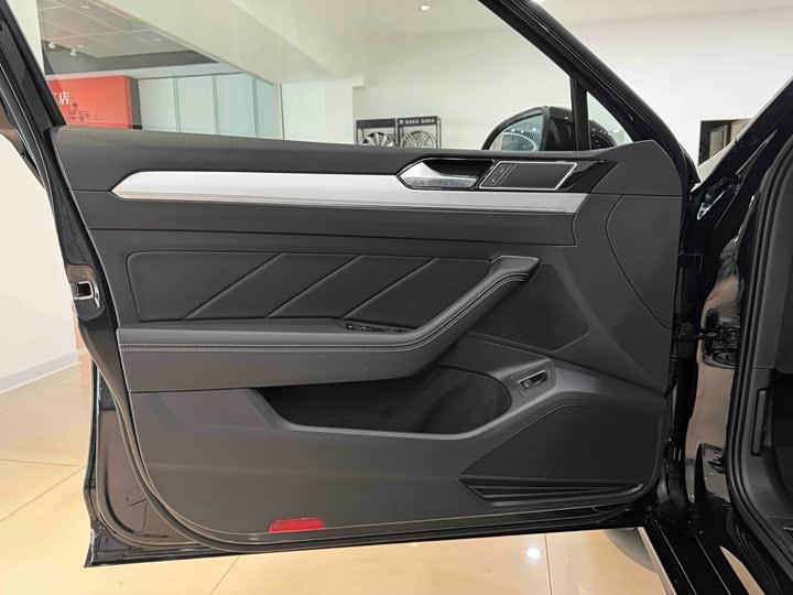 Фото 6 - Volkswagen Magotan