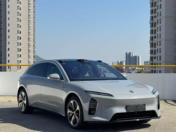 Фото 3 - Nio ET5T