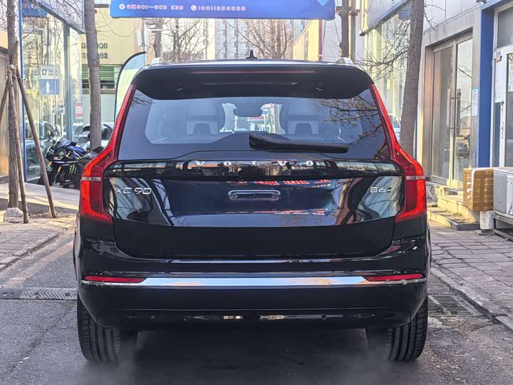 Фото 4 - Volvo XC90