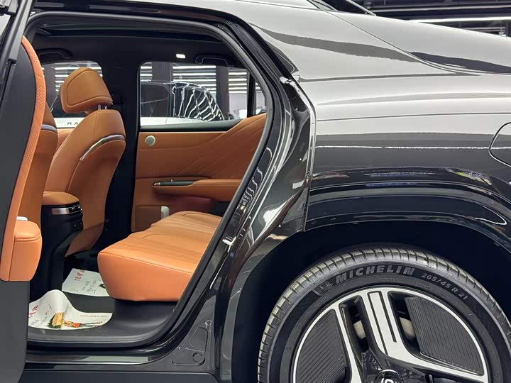 Фото 7 - Changan Qiyuan (Nevo) E07