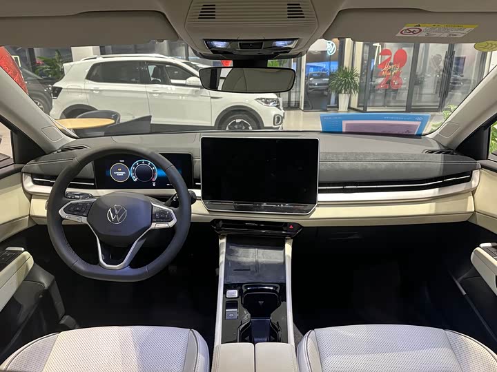 Фото 7 - Volkswagen Sagitar L