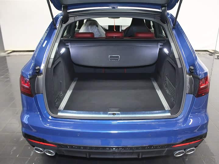 Фото 7 - Audi S4