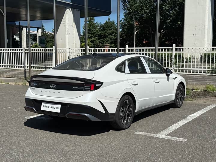 Фото 4 - Hyundai Sonata N Line