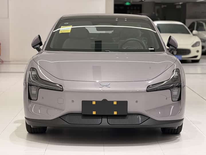 Фото 2 - XPeng Mona M03