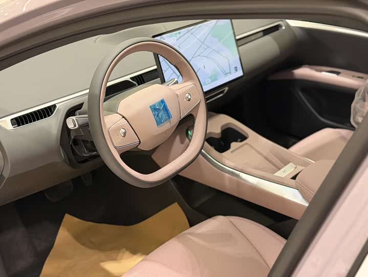 Фото 4 - XPeng Mona M03