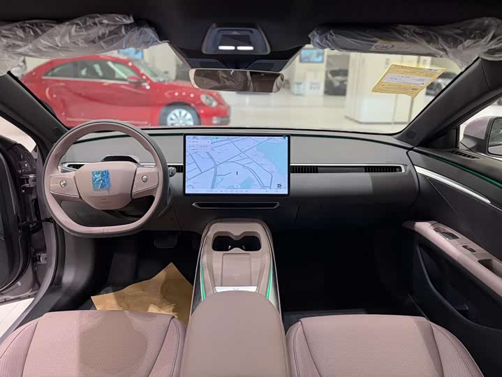 Фото 7 - XPeng Mona M03