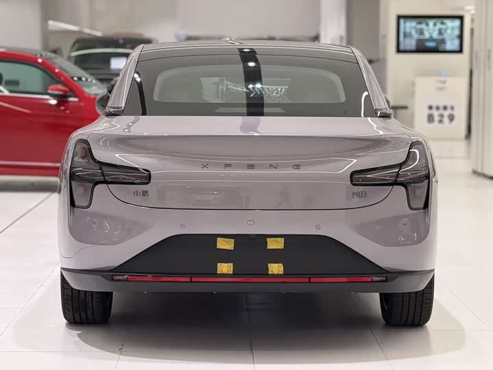Фото 9 - XPeng Mona M03