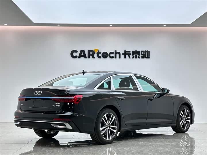 Фото 5 - Audi A6L