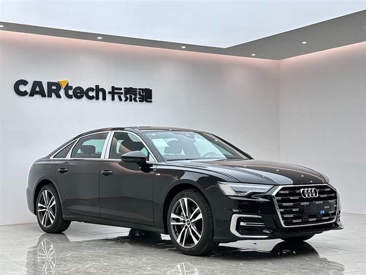 Фото 6 - Audi A6L