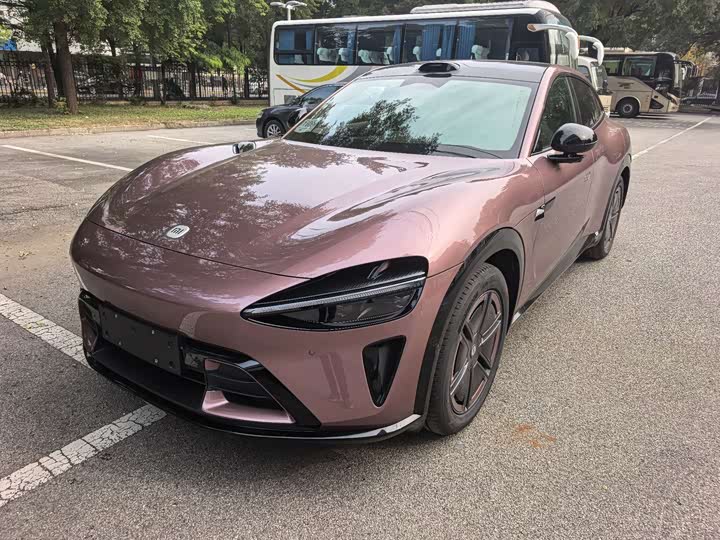 Фото 5 - Xiaomi YU7