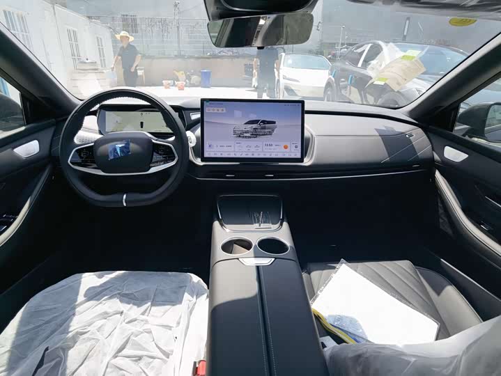 Photo 25 - Changan Deepal SL03