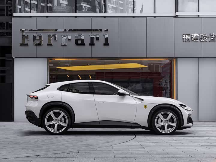 Фото 3 - Ferrari Purosangue