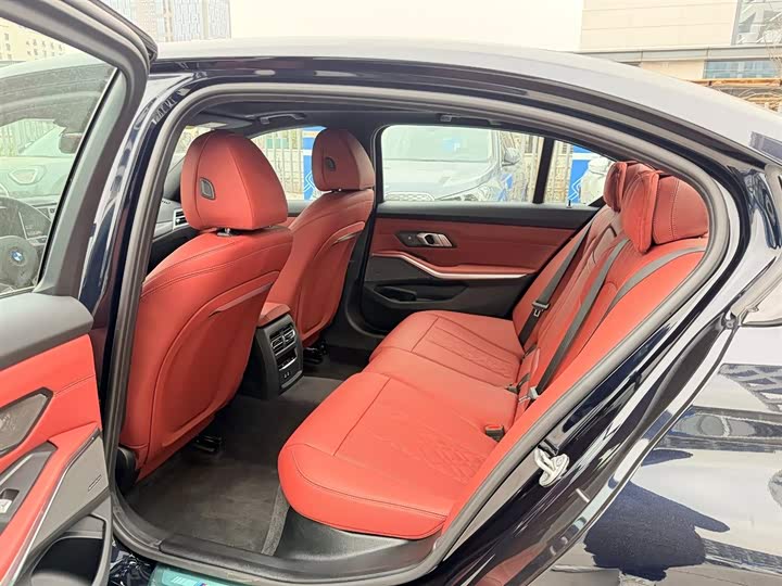 Фото 8 - BMW 3 Series