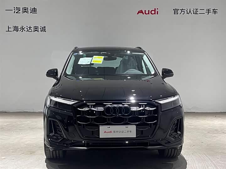Фото 2 - Audi Q7